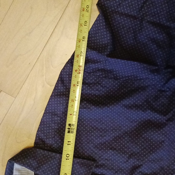 Man's shirt small - Picture 4 of 7